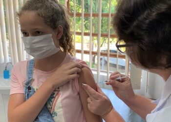 Lajeado amplia vacinação contra a Covid-19 para crianças com 10 e 11 anos sem comorbidades