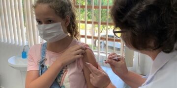 Lajeado amplia vacinação contra a Covid-19 para crianças com 10 e 11 anos sem comorbidades