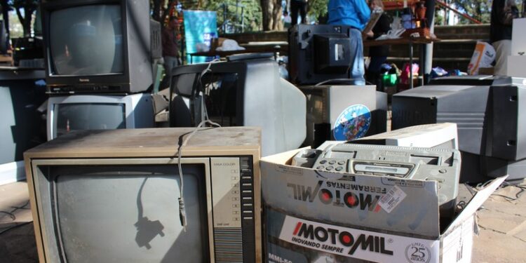 Jogue Limpo com Arroio do Meio recolhe mais de 900 eletroeletrônicos