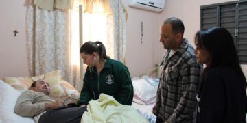 Atendimentos domiciliares levam cuidados especiais a pacientes acamados