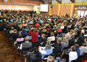 Grupo Instrumental de Colinas participa do Sons do Outono no Colégio Teutônia