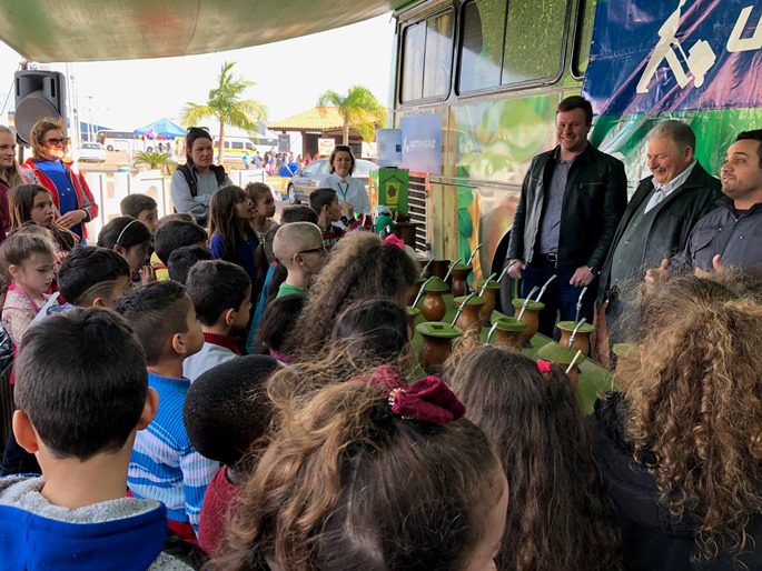 Chá da Amizade: Projeto Cultural leva chimarrão para as escolas públicas de Venâncio Aires