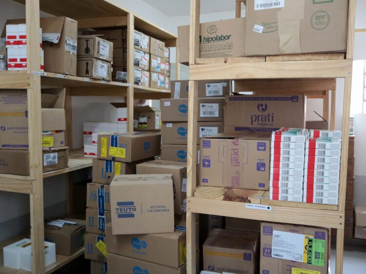 Secretaria Municipal de Saúde adquire medicamentos para suprir demanda dos próximos meses