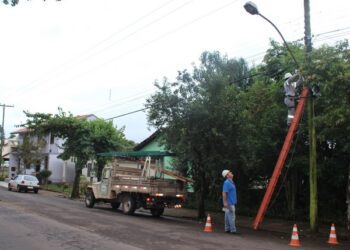 Administração Municipal investe em melhorias na iluminação pública