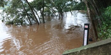 Prefeitura de Lajeado e Defesa Civil monitoram aumento do nível do Rio Taquari