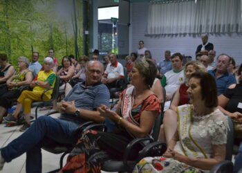 Encontro regional destaca a importância de trabalhar em prol dos idosos