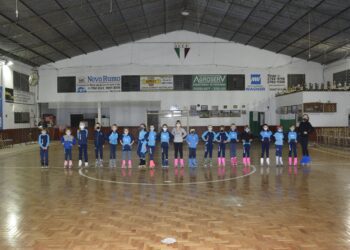 Patinação desenvolve o equilíbrio e a coordenação motora