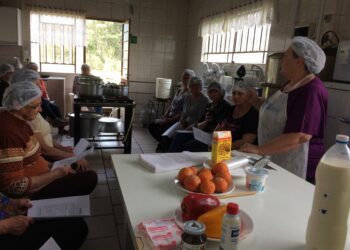 Oficina ensina receitas com derivados do leite