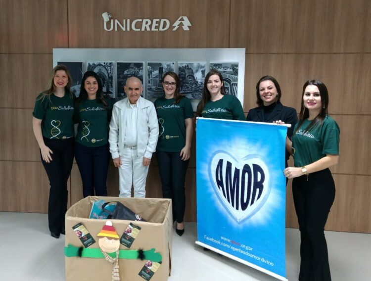 Unicred arrecada mais de 270 cobertores para hospitais da região