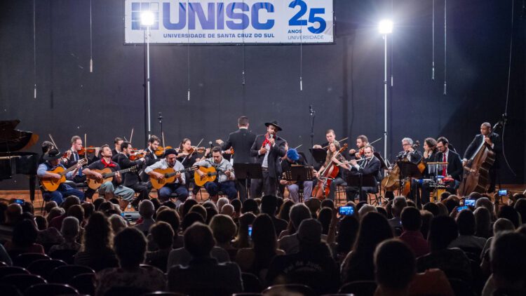 Orquestra de Câmara Unisc realiza concerto natalino