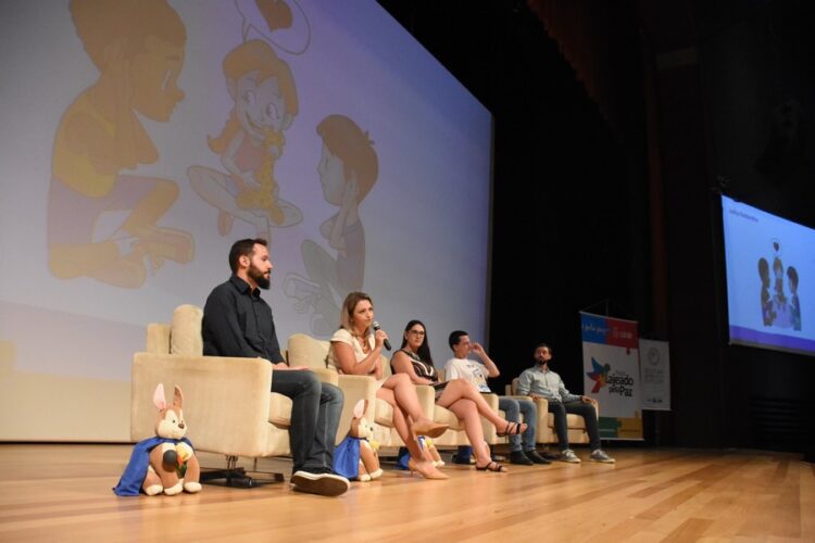 Professores de Lajeado participam da formação do Programa SEJA e conhecem projeto Google for Education em evento na Univates