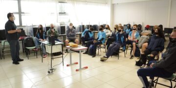 Prevenção ao uso de drogas pauta palestra para jovens