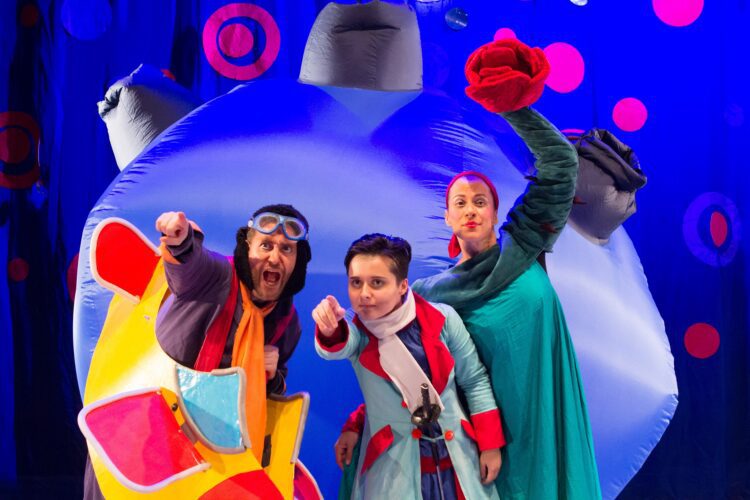 Sicredi traz à região a peça teatral “As Aventuras do Pequeno Príncipe”