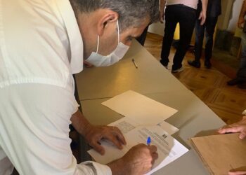 Município de Taquari assina convênio para construção de 25 banheiros para famílias de baixa renda