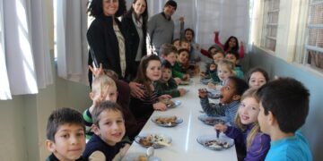 Município atende mais de 600 alunos em turno integral
