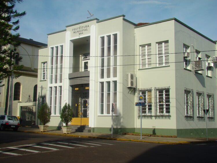 Feriado altera expediente nas repartições públicas municipais