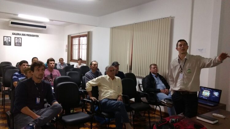 Programa para incremento setor leiteiro tem primeiro encontro com produtores