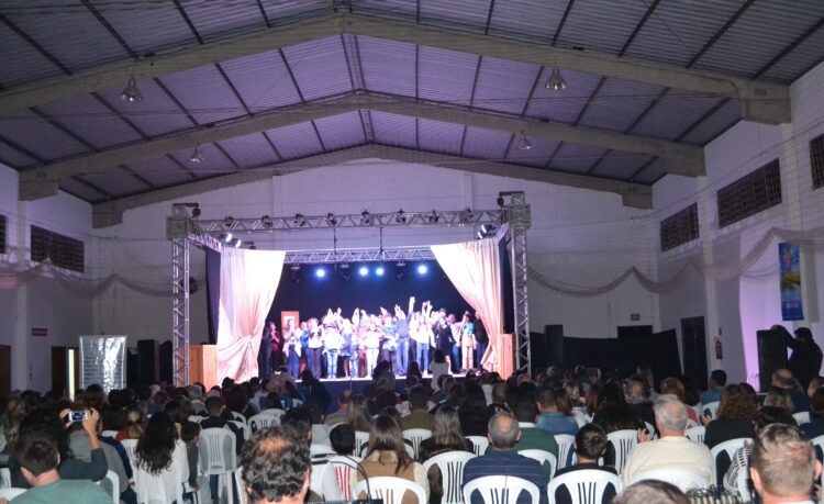 Porto XV realizou a segunda apresentação do Encantarte