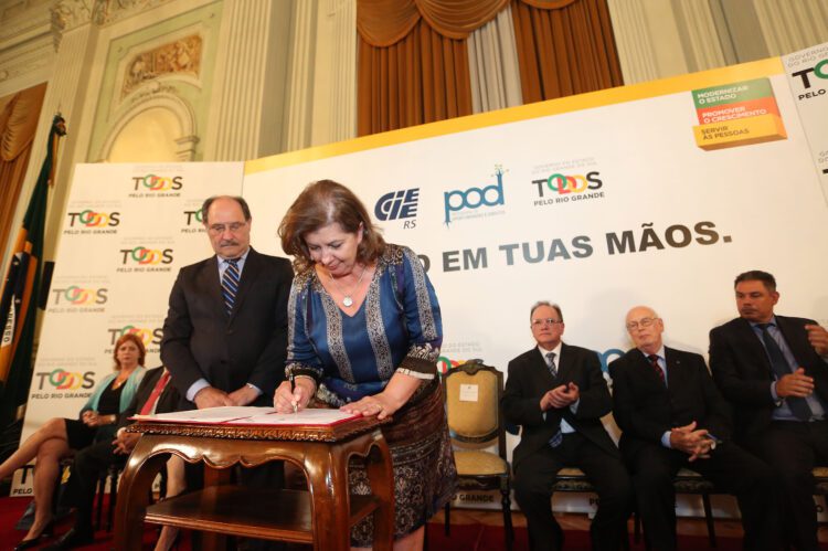 Parceria garante ensino e capacitação profissional a jovens da Fase