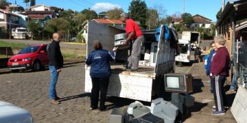 Meio Ambiente recolherá lâmpadas e material eletrônico no Indústrias