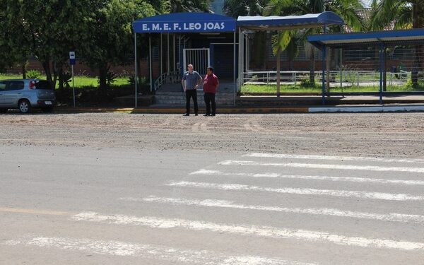 Bairro das Indústrias e Pinheiros recebem redutores de velocidades