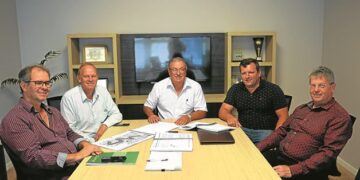 Prefeito de Pouso Novo comemora implantação de hidrelétrica