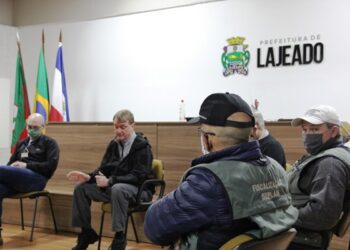 Prefeitura de Lajeado debate ações de fiscalização