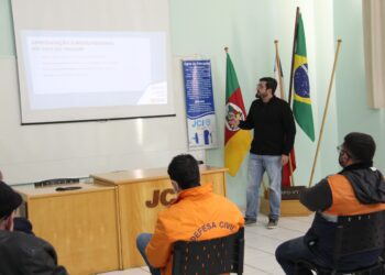 Sistemas de monitoramento das enchentes é tema da reunião dos municípios da microrregião do Vale do Taquari 