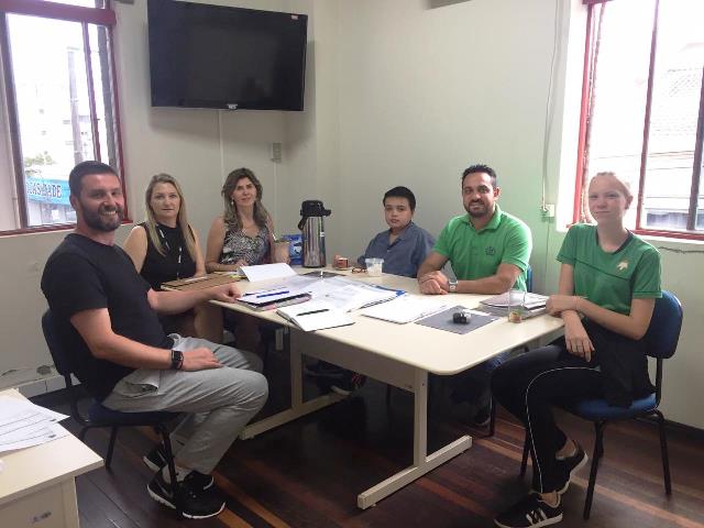 Prefeitura terá Escolinha Municipal de Vôlei em 2020