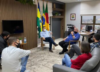 Prefeitura, CDL e Zanc reúnem-se para tratar de parcerias para o comércio local