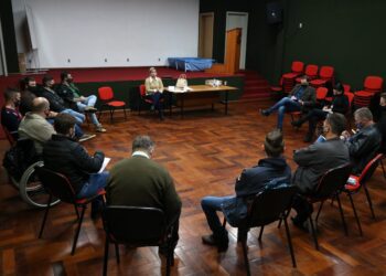 Reunião discute ações de preservação da mata ciliar em cinco municípios do Vale