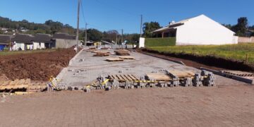 Rua Henrique Klein começa a receber investimentos do Programa Avançar Cidades