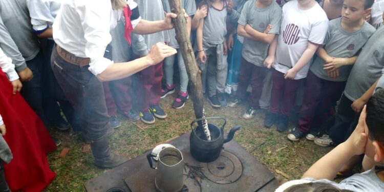 Semana Farroupilha em foco nas escolas de Estrela