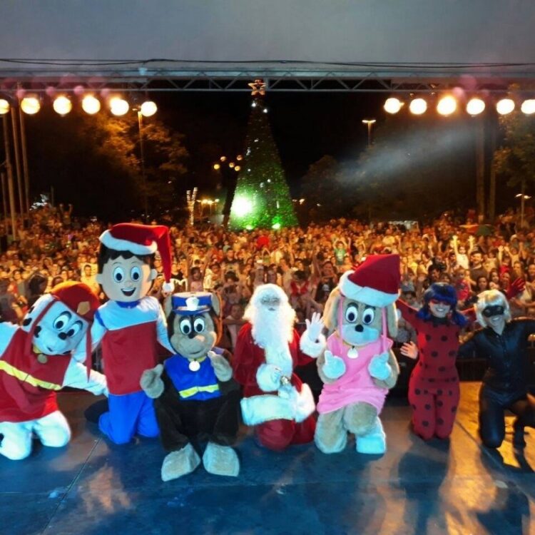 Shows do final de semana balançaram Guaporé