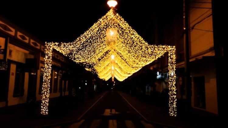 Natal em Estrela abre programação natalina nesta sexta-feira