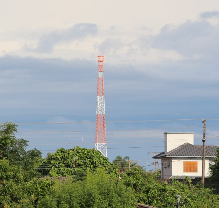 Torre de telefonia já é visível na Capital do Chimarrão