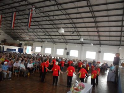 Tradicional no município, evento reúne centenas de idosos (Foto: Divulgação)