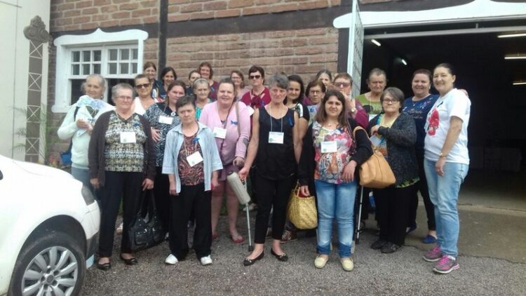 Grupo Terapêutico participa do Encontro Regional de Saúde Mental