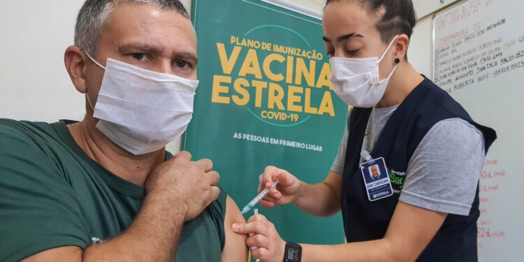 Estrela realiza dois mutirões de vacinação