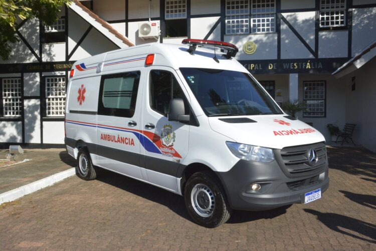Nova ambulância complementa frota da Secretaria de Saúde de Westfália