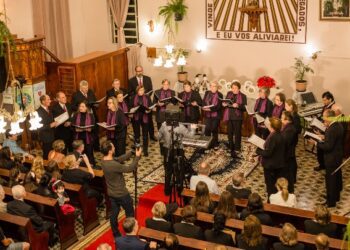 Coral Municipal de Colinas busca novos cantores