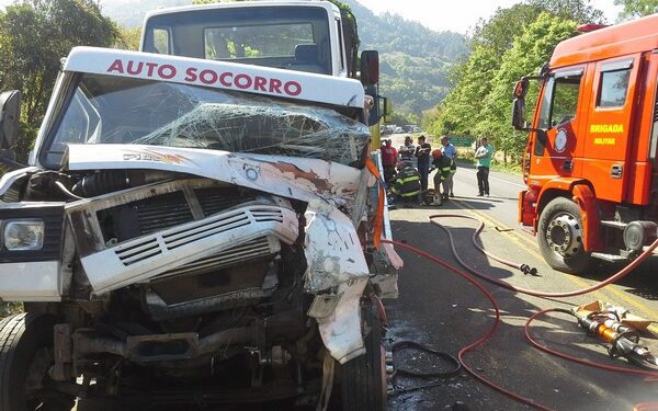 Motorista fica ferido em acidente no município de Marques de Souza