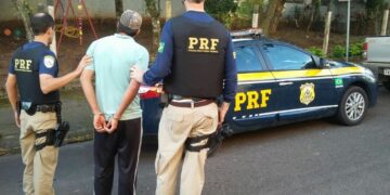 PRF e PC prendem indígena com mandado de prisão por estupro em Estrela
