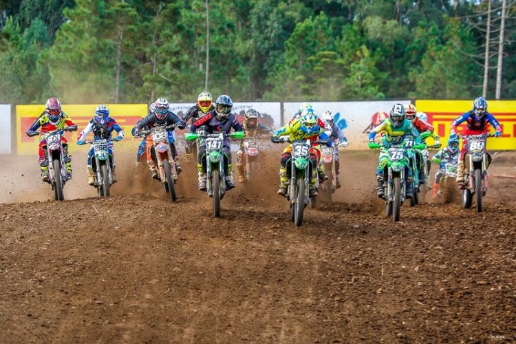 Encantado sedia a Taça Eletromais Piscinas de Veloterra