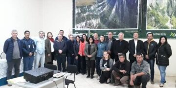 Prefeito e secretária participam de oficinas voltadas ao turismo em Cambará do Sul