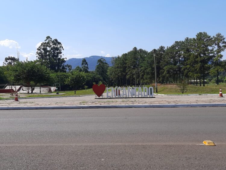 Prefeitura de Encantado isola locais públicos