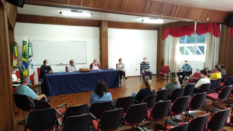 Administração de Encantado decreta uso obrigatório de máscaras nas ruas