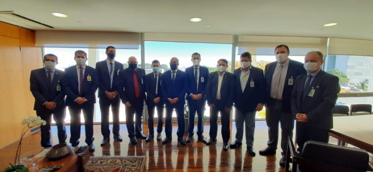 Vice-presidente e Ministros conhecem projeto do Cristo Protetor