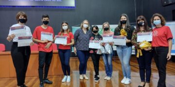 Concurso de Redação sobre Educação Fiscal premia estudantes em Vera Cruz