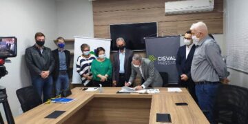 Cisvale e Unisc assinam acordo para início de estudo da prevalência da Covid-19